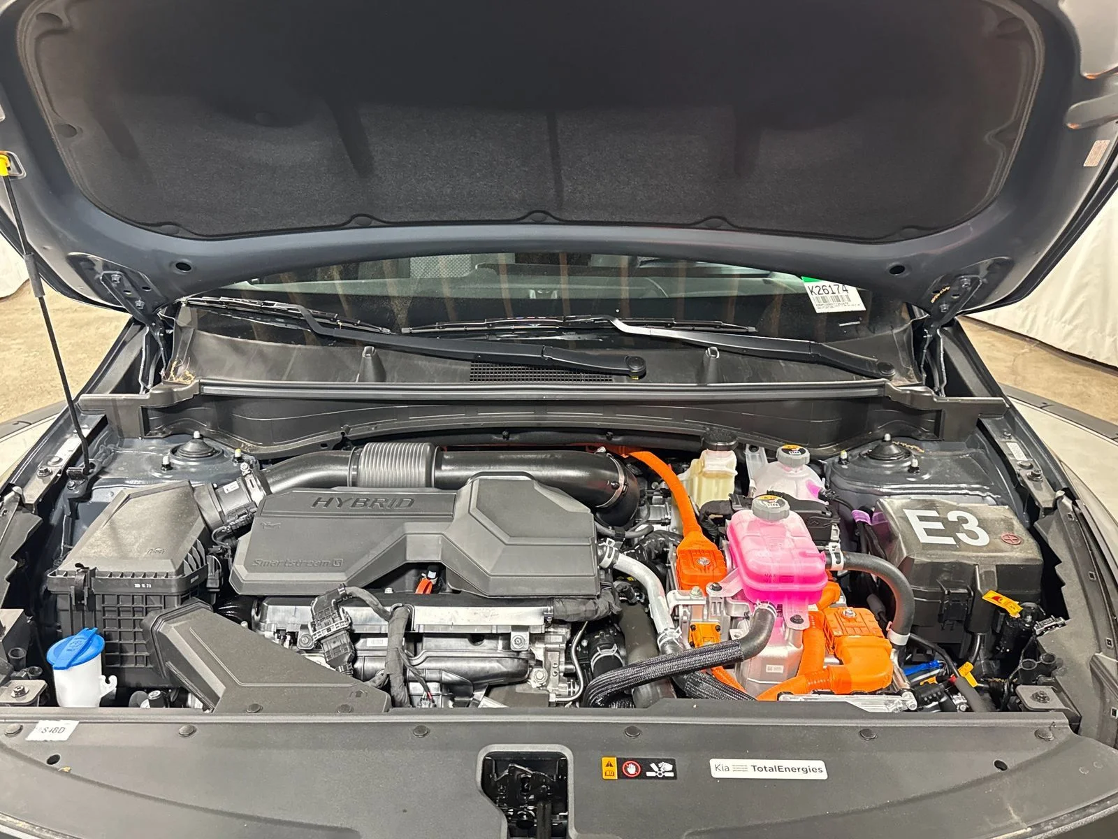 Certified Used 2026 Gravity Gray Kia LX image 11