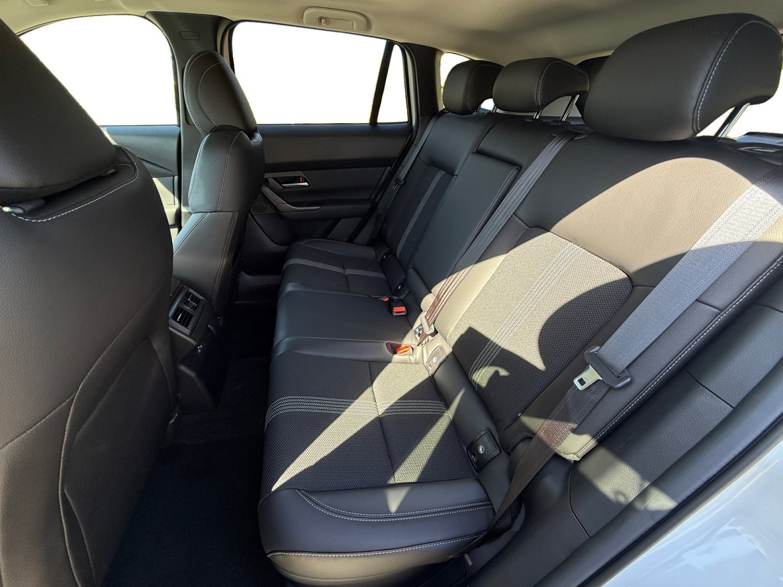 New 2026 Wind Chill Pearl Mazda Preferred image 16
