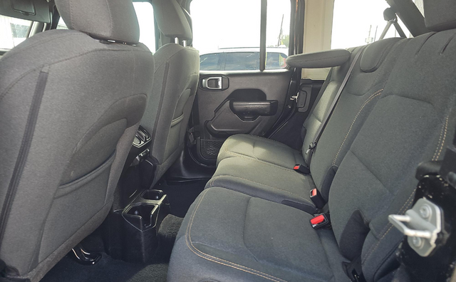 Used 2024 Black Jeep Sport S image 10