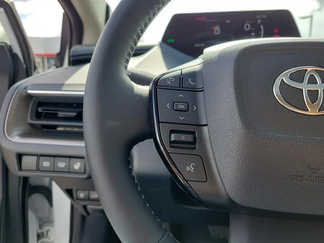 Certified Used 2024 Wind Chill Pearl Toyota Limited image 23