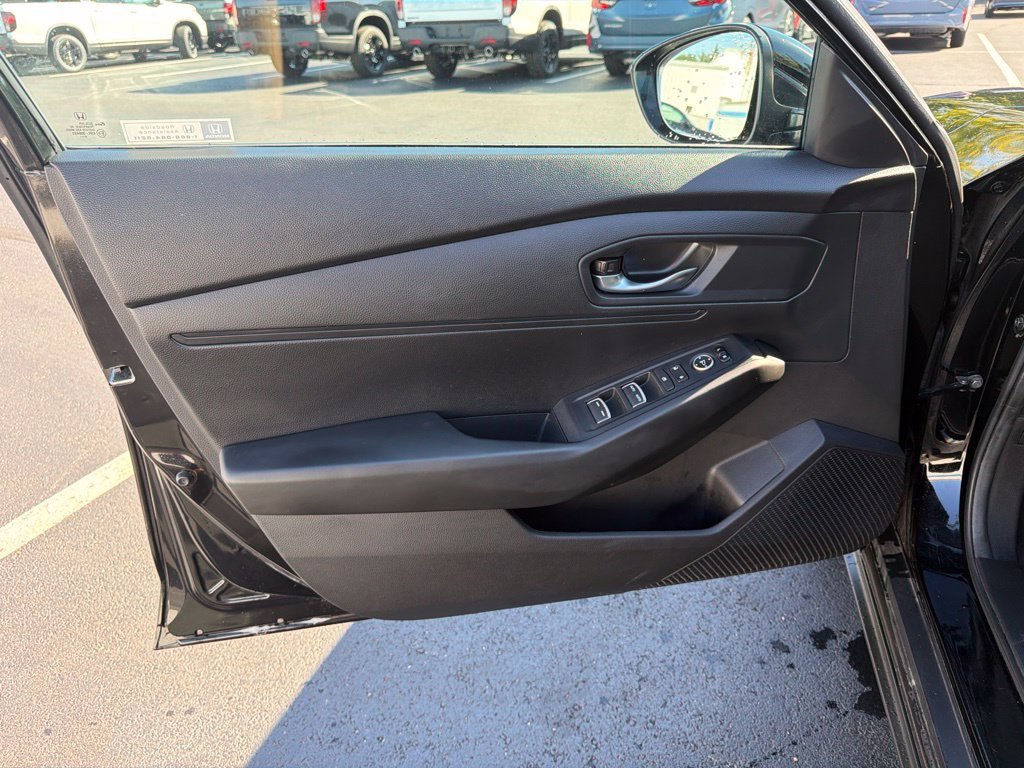 Certified Used 2024 Crystal Black Pearl Honda LX image 18