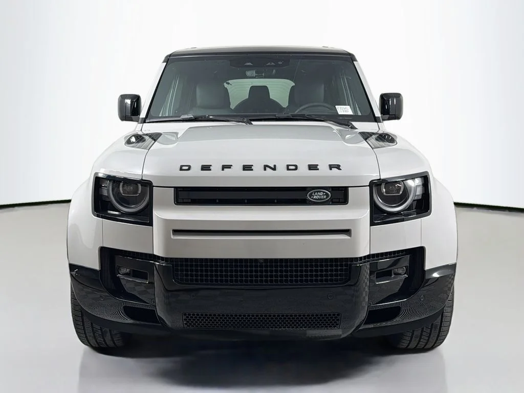New 2026 Borasco Grey Land Rover X-Dynamic SE image 2