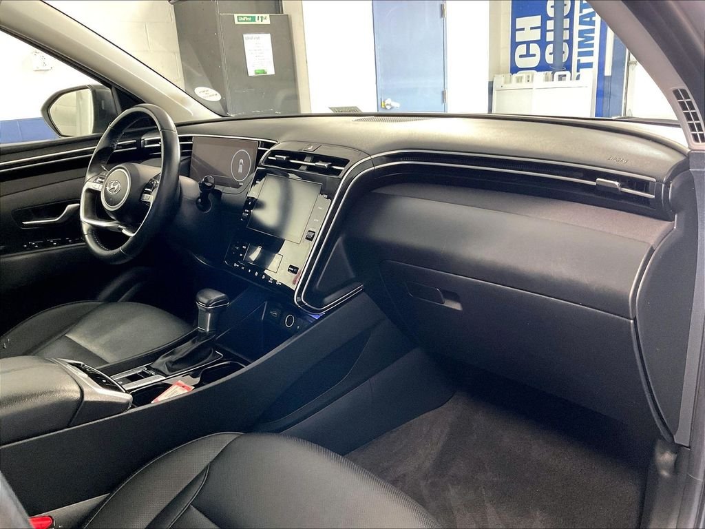 Used 2023 Shimmering Silver Hyundai SEL image 14