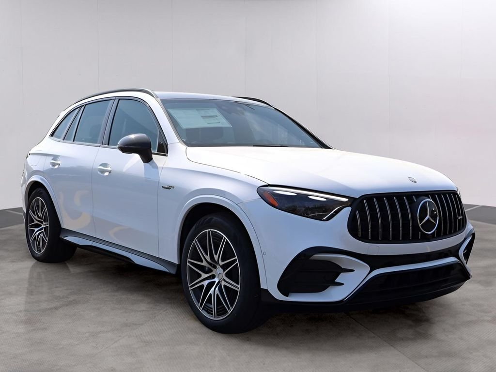2025 Mercedes-Benz GLC AMG GLC63 S - Photo 13