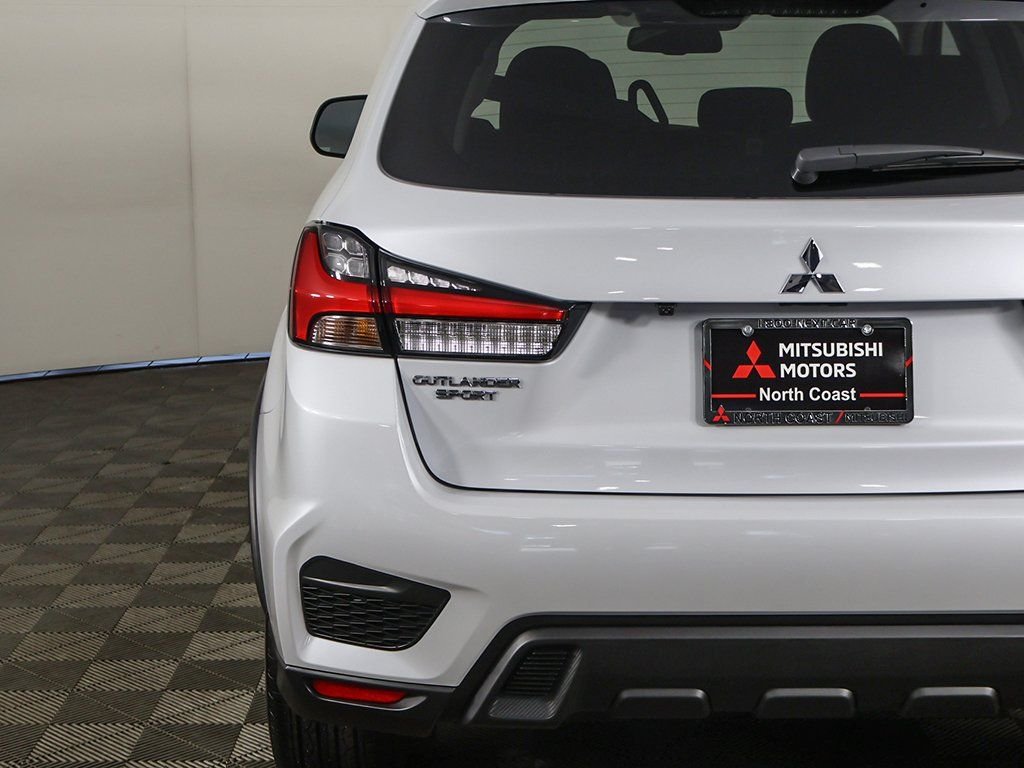 2025 Mitsubishi Outlander Sport ES - Photo 10
