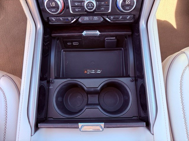 Used 2024 White GMC Denali image 24