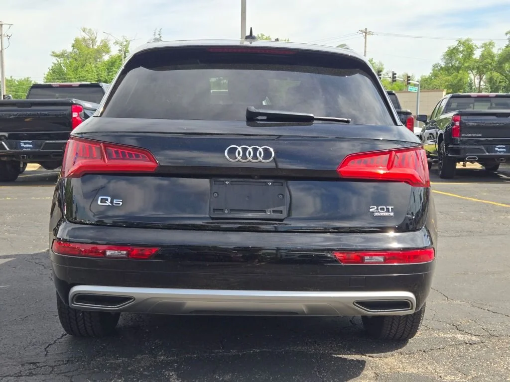Used 2018 Black Audi 2.0T image 14