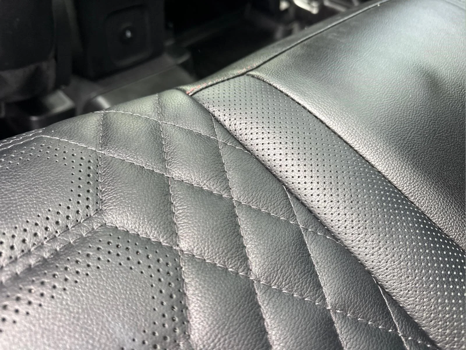 Used 2023 Gray Metallic Ford ST-Line Elite image 14
