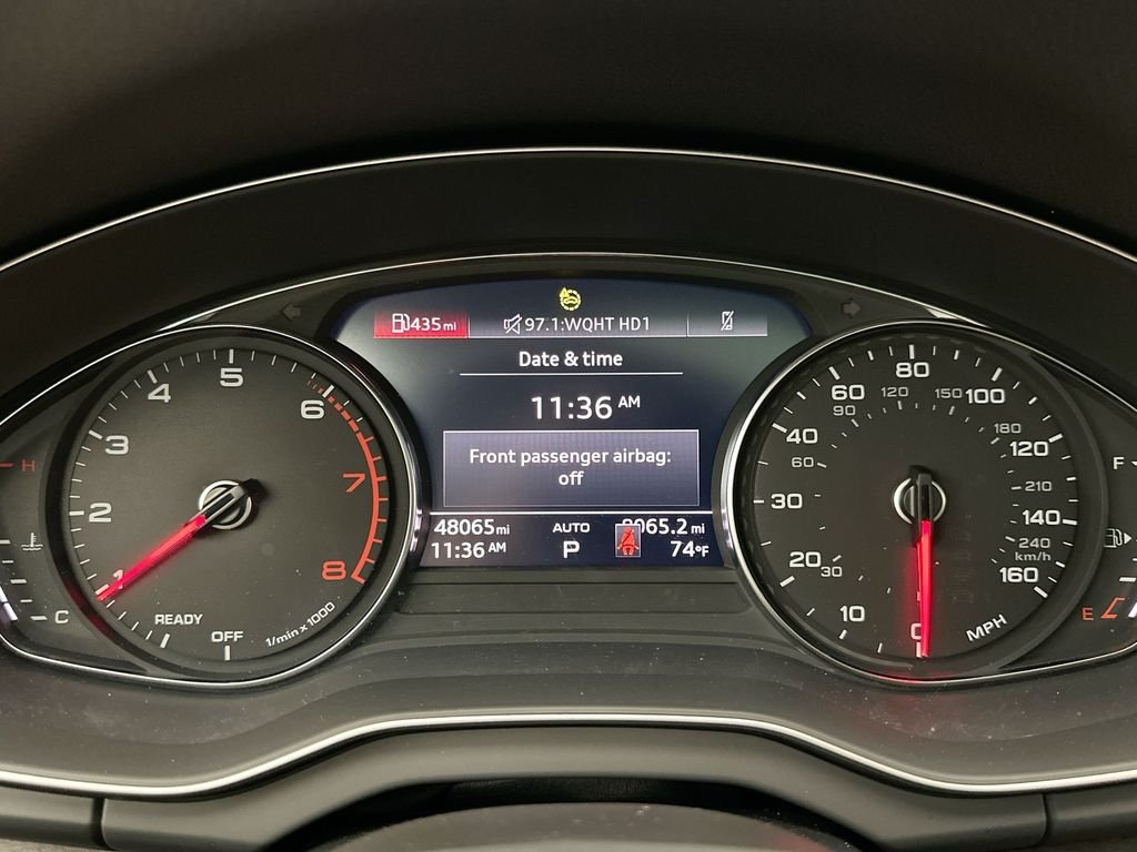 Used 2024  Audi 45 S line Premium image 30