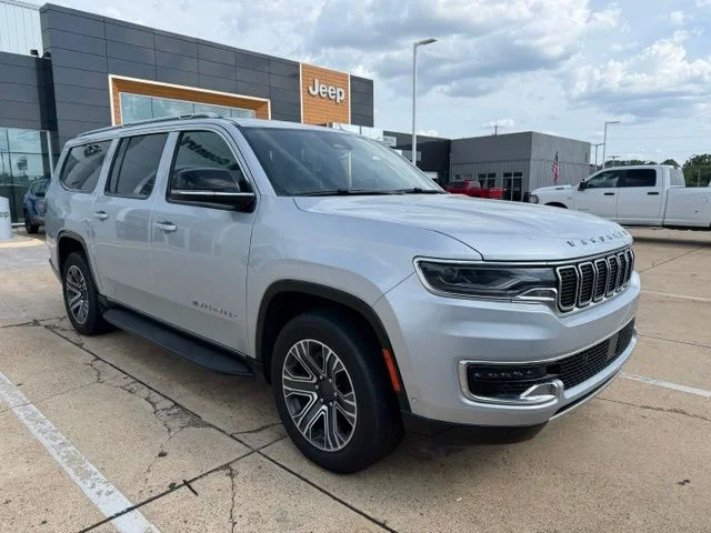Used 2024 Silver Jeep Series II image 2