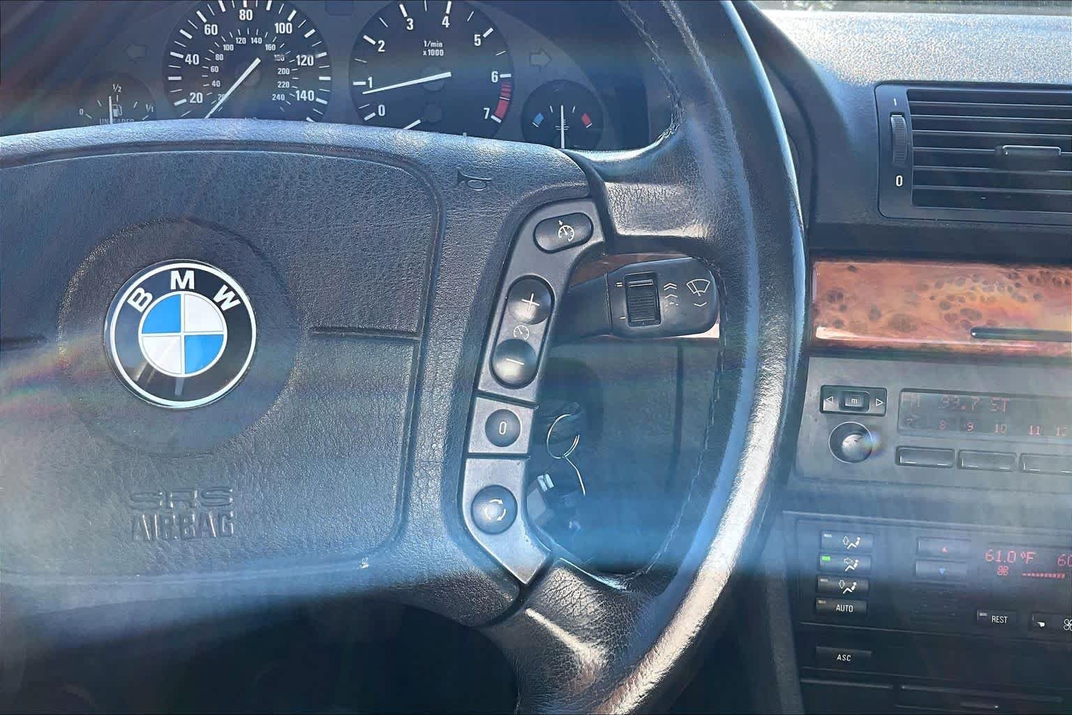 Used 1997 Alpine White BMW 528iA image 22