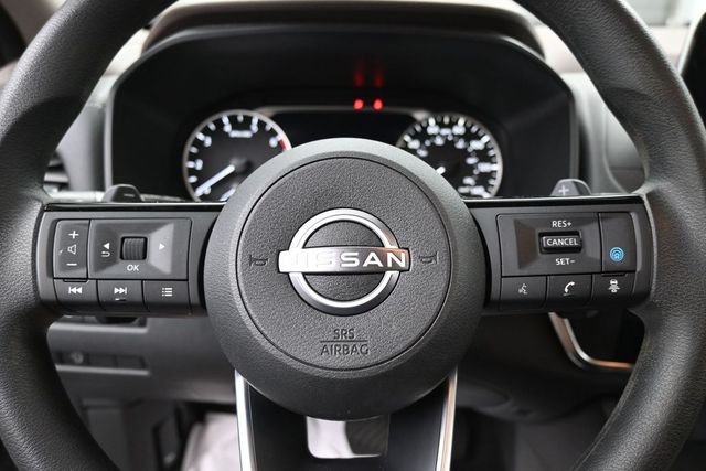 Used 2023 Gray Nissan SV image 17