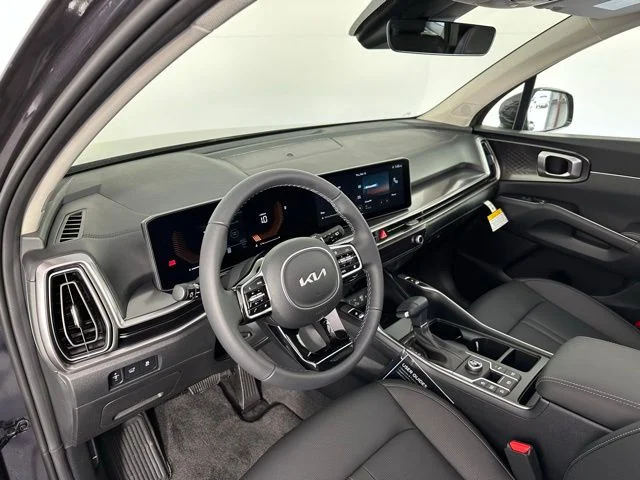 2025 Kia Sorento EX - Photo 12