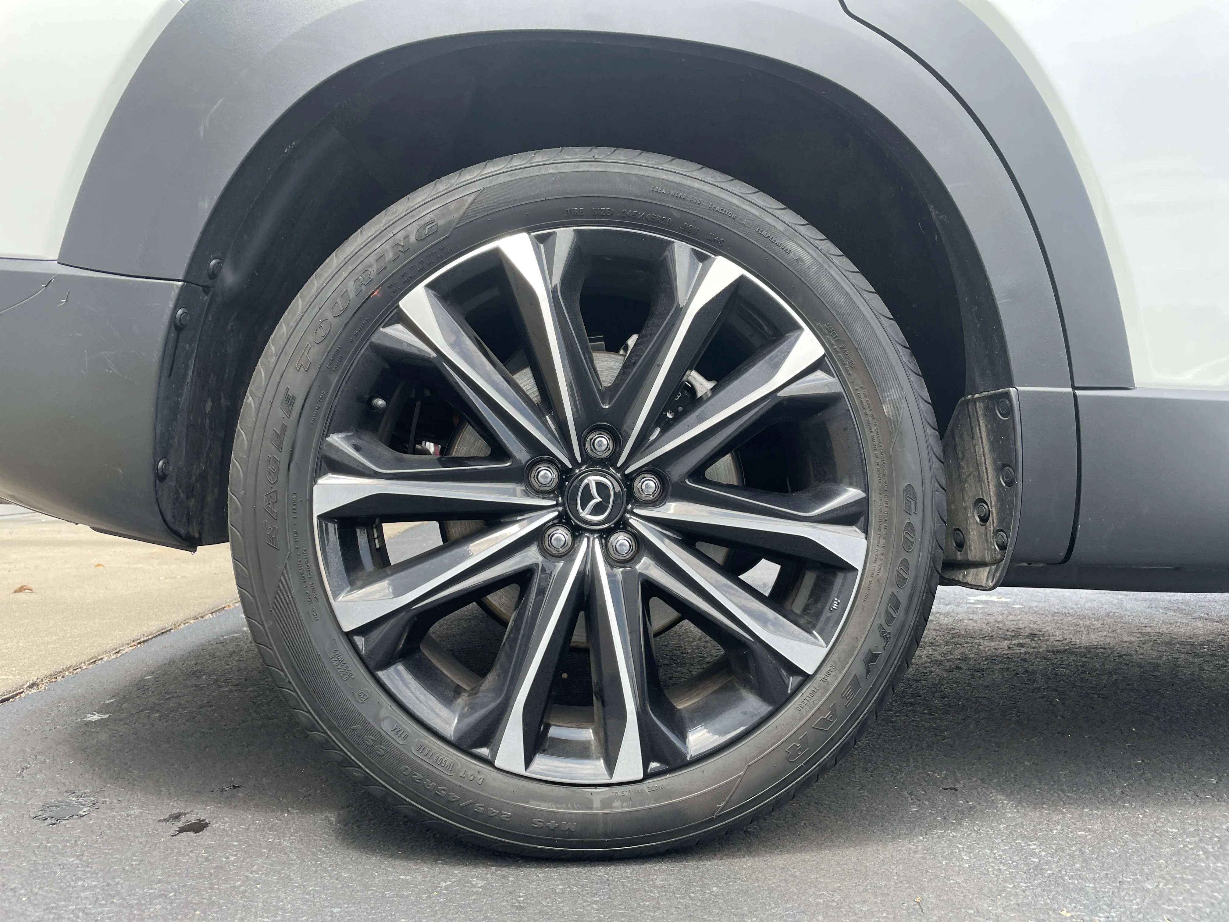 Used 2024 Wind Chill Pearl Mazda 2.5 S Premium Plus Package image 9
