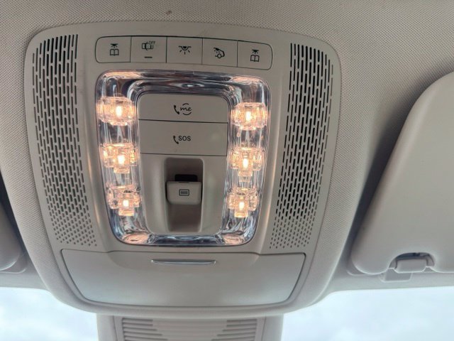 Used 2020 Polar White Mercedes-Benz GLE 350 image 15