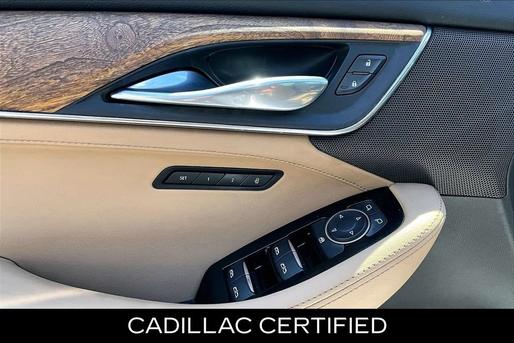 Certified Used 2023 SUMMIT WHITE Cadillac Premium Luxury image 19