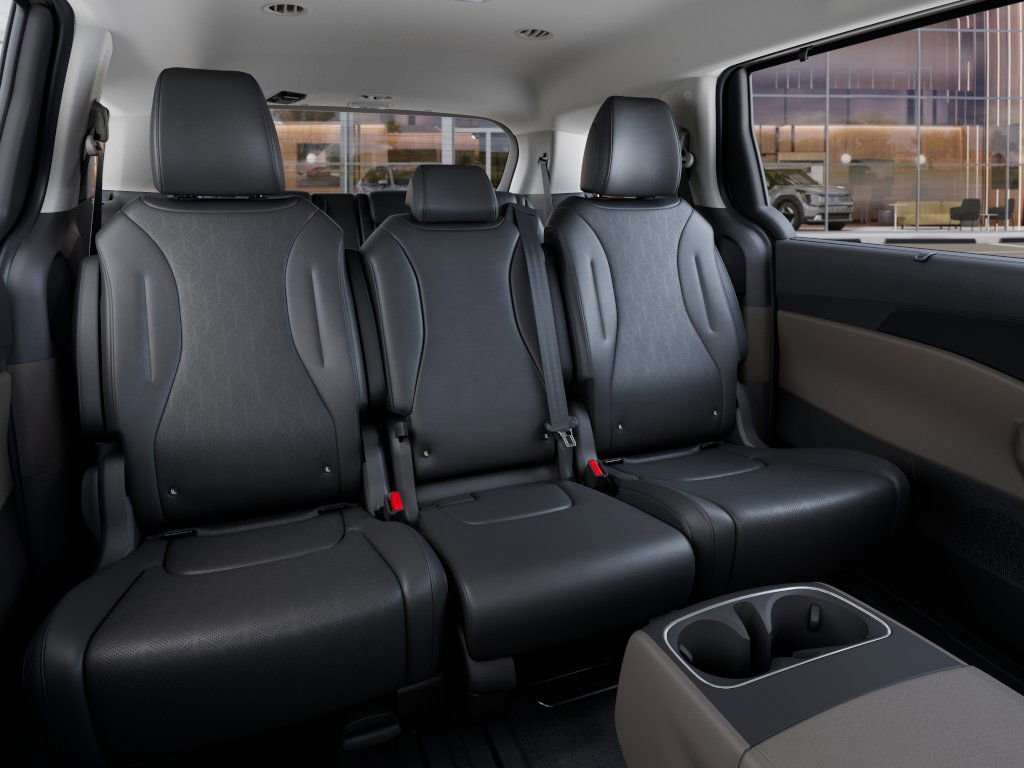 New 2026 Ivory Silver Kia EX image 16