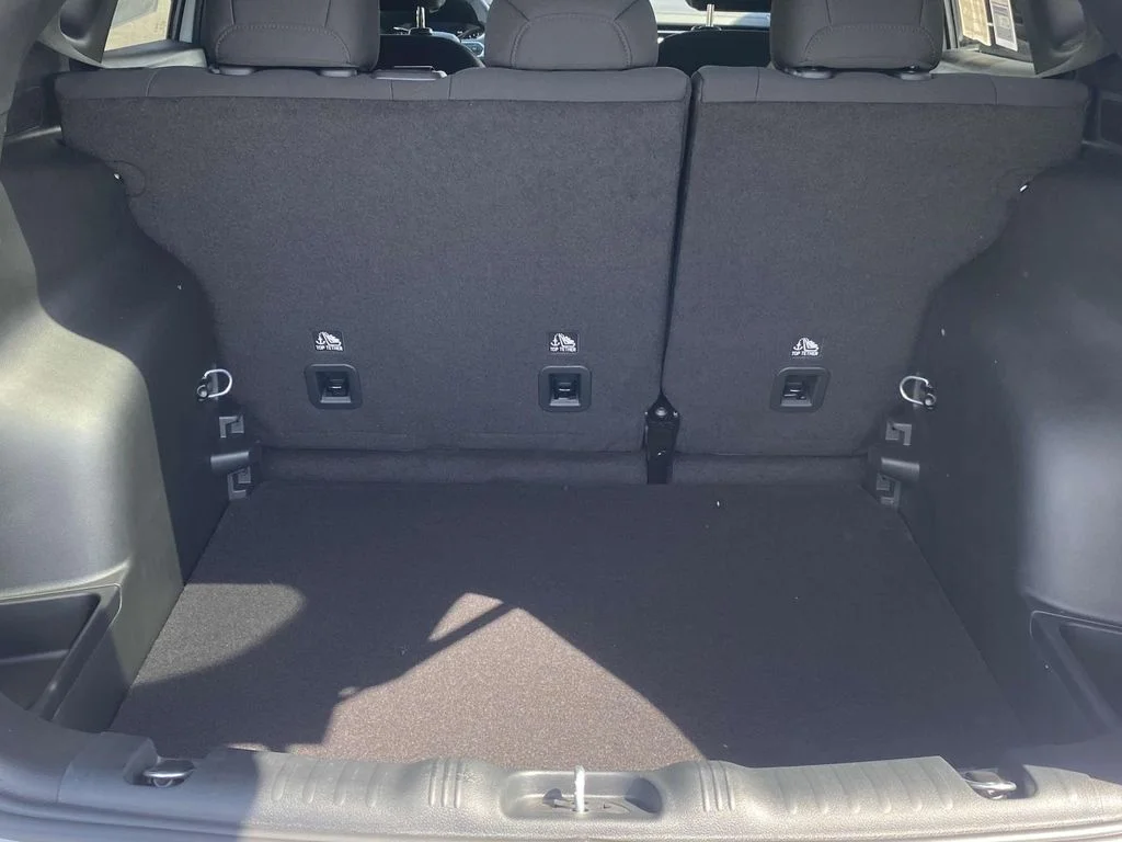Used 2024 White Jeep Sport image 9