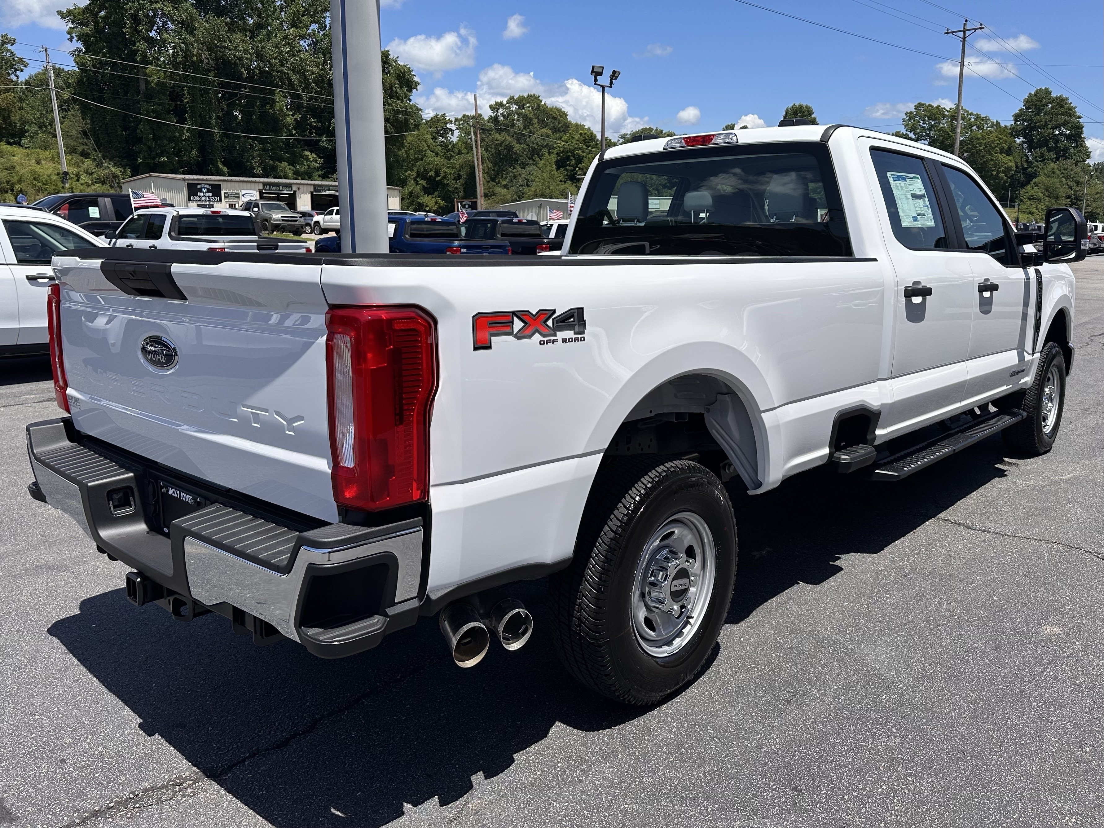 New 2026 Oxford White Ford F-250® XL image 6