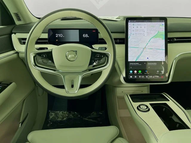 2025 Volvo EX90 Plus - Photo 15
