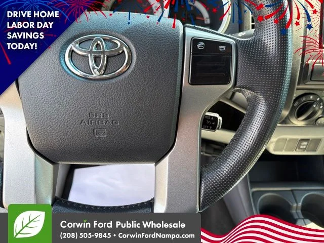 Used 2013 Silver Streak Toyota  image 17