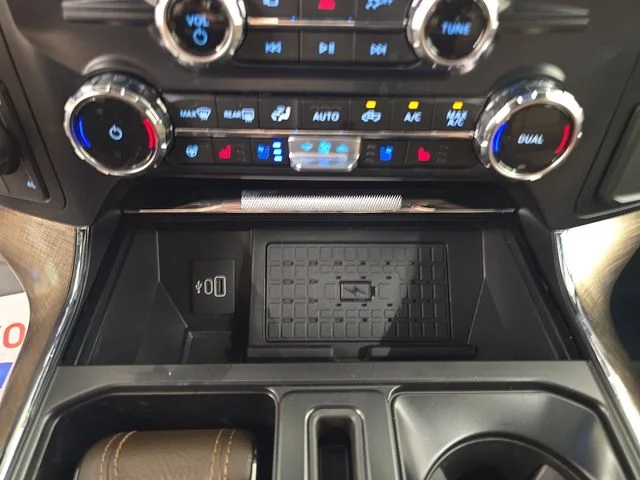 New 2026 Carbonized Gray Metallic Ford King Ranch® image 34