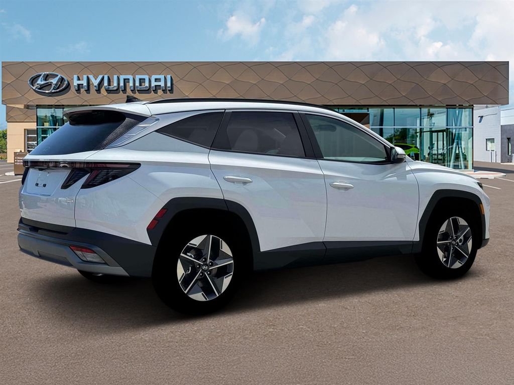 New 2026 White Hyundai SEL Premium image 8