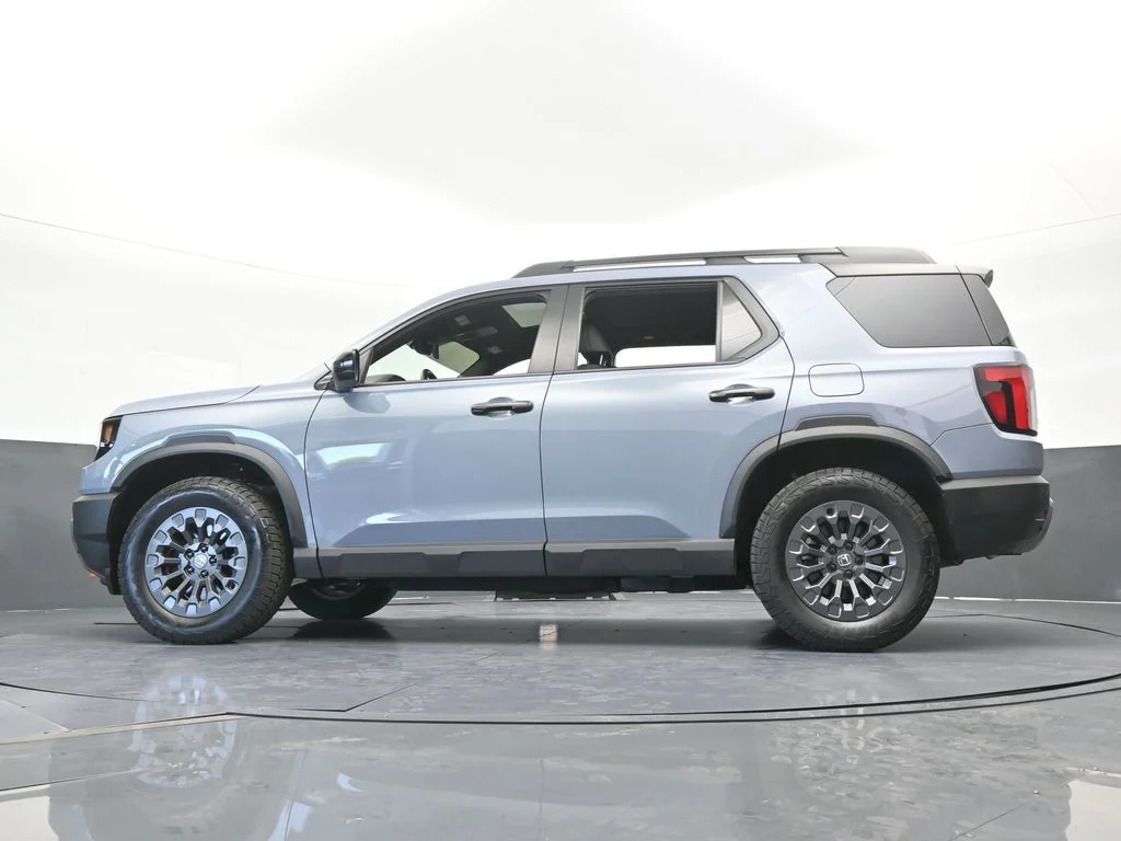 Used 2026 Sonic Gray Pearl Honda TrailSport image 59