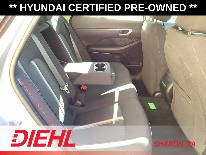 Used 2024 Silver Hyundai SEL image 13