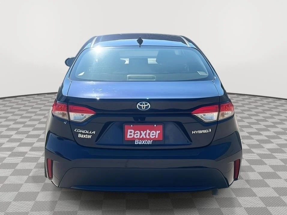Used 2022 Blueprint Toyota Hybrid LE image 4