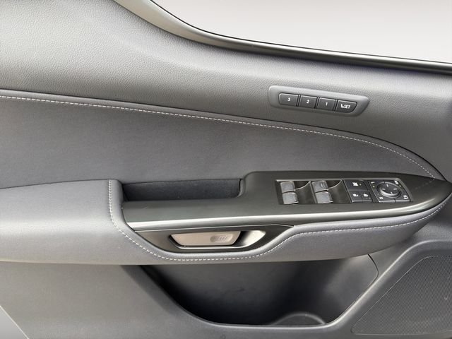 Used 2025 Silver Lexus 350h Premium image 10