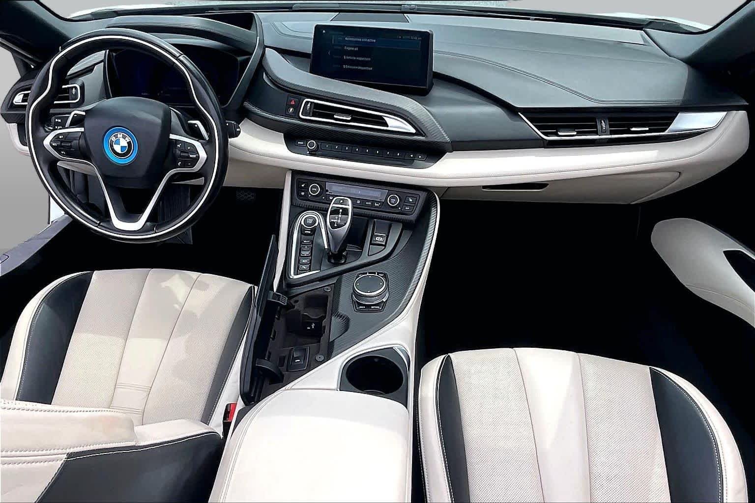 Used 2019 Crystal White Pearl Metallic w/Frozen Gray Accent BMW  image 14