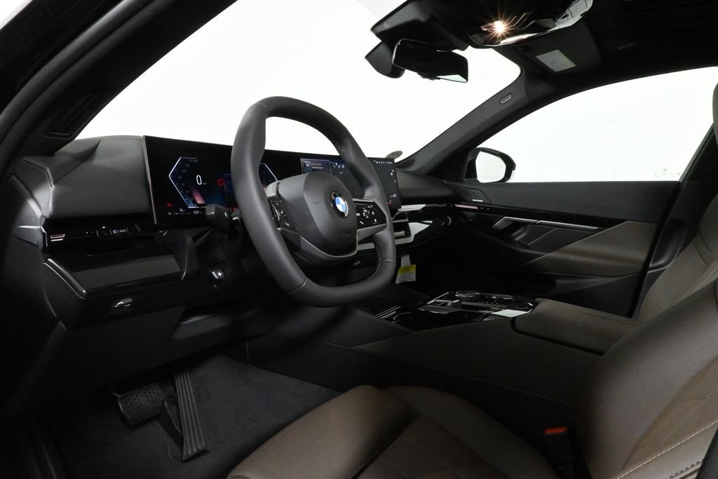 2026 BMW 5 Series 530i - Photo 15