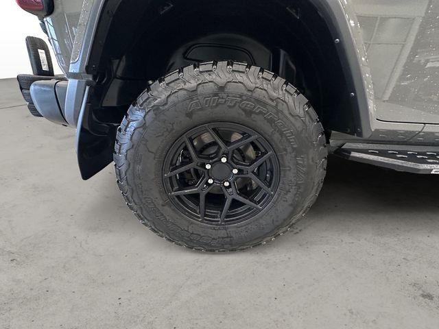 Used 2022 Gray Jeep Unlimited Rubicon 392 image 14