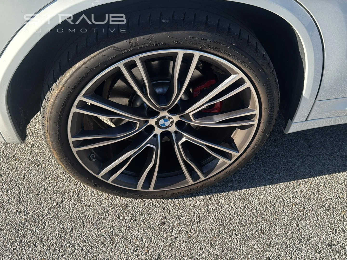 Used 2022 Alpine White BMW M40i image 11