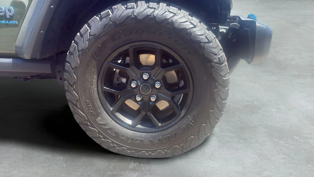 Used 2024 Green Jeep Willys 4xe image 17