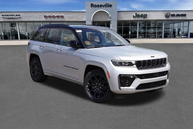 New 2026 Jeep Grand Cherokee Summit Sport Utility in Lakeville