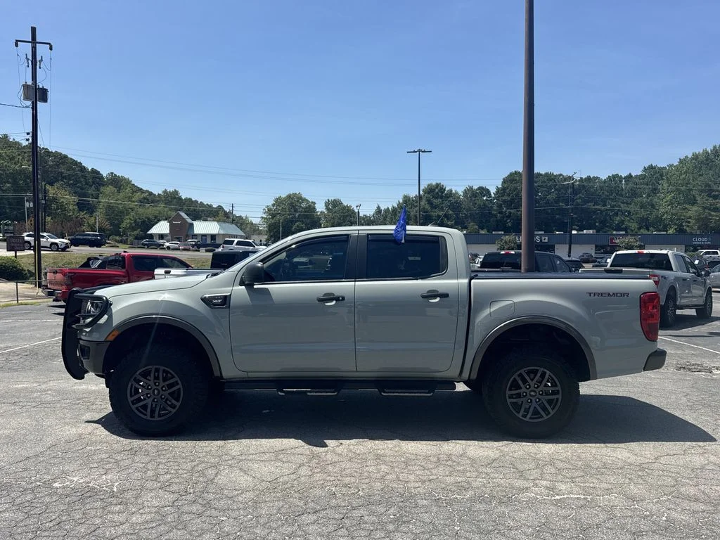 Used 2023 Green Ford XLT image 4