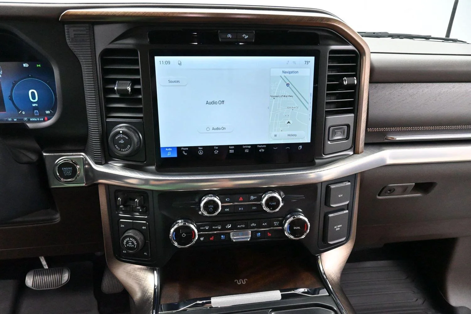 Used 2026 Star White Metallic Tri-coat Ford King Ranch image 21