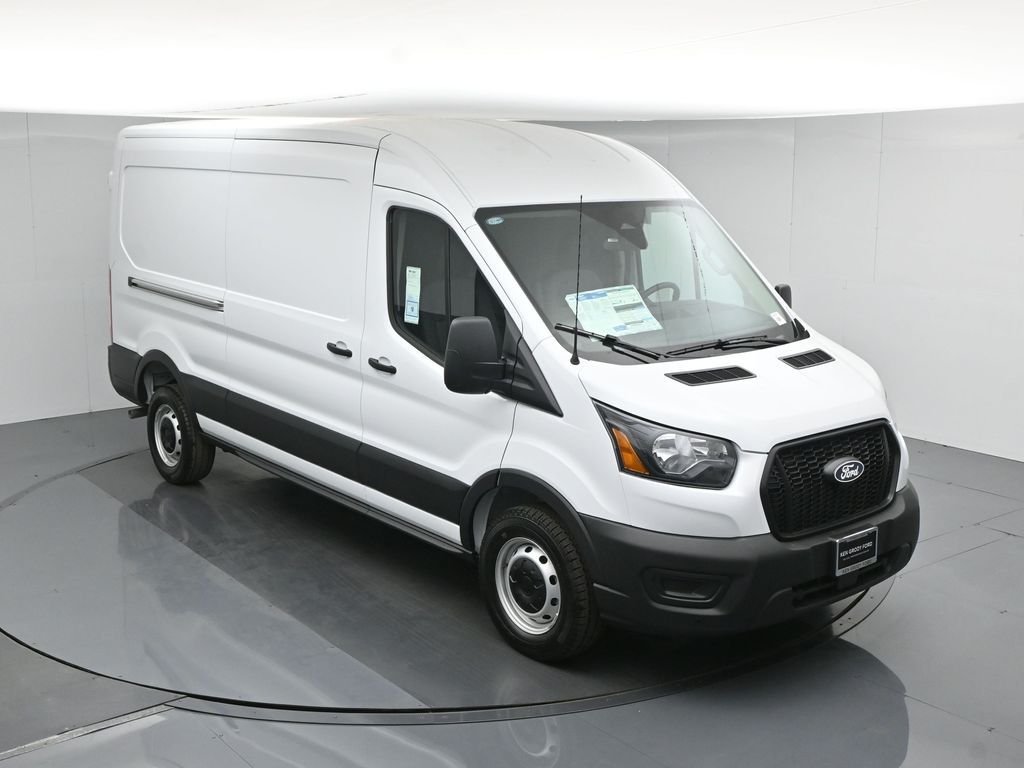 New 2026 Oxford White Ford Base image 35