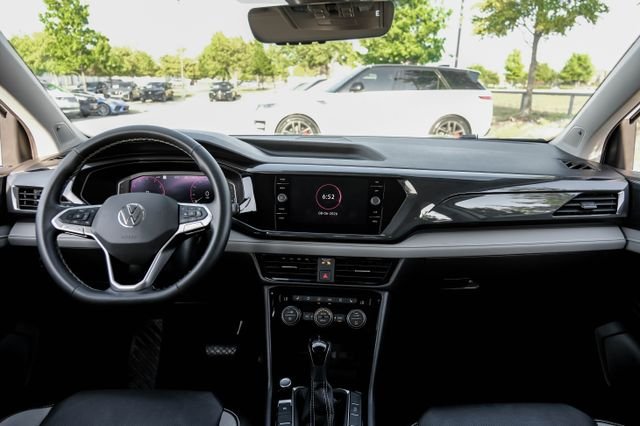 Used 2022 White Volkswagen 1.5T SEL image 17