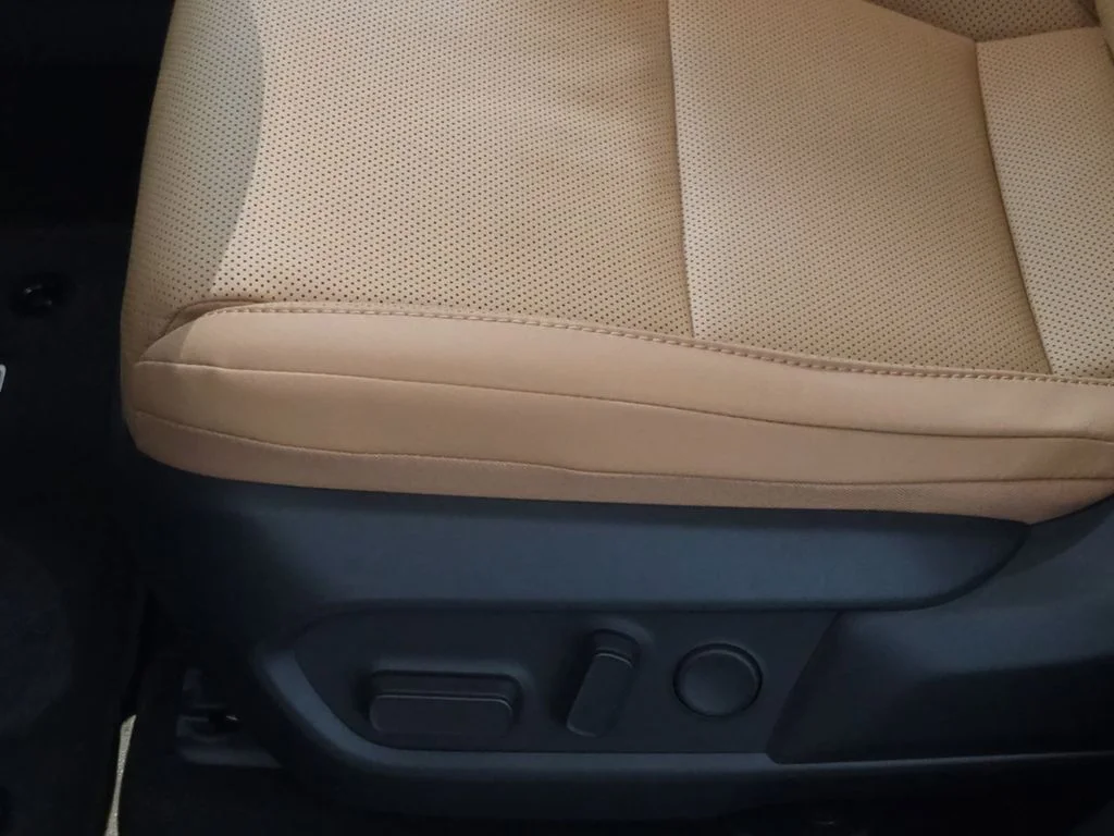 New 2026 Caviar Lexus PREMIUM AWD image 28