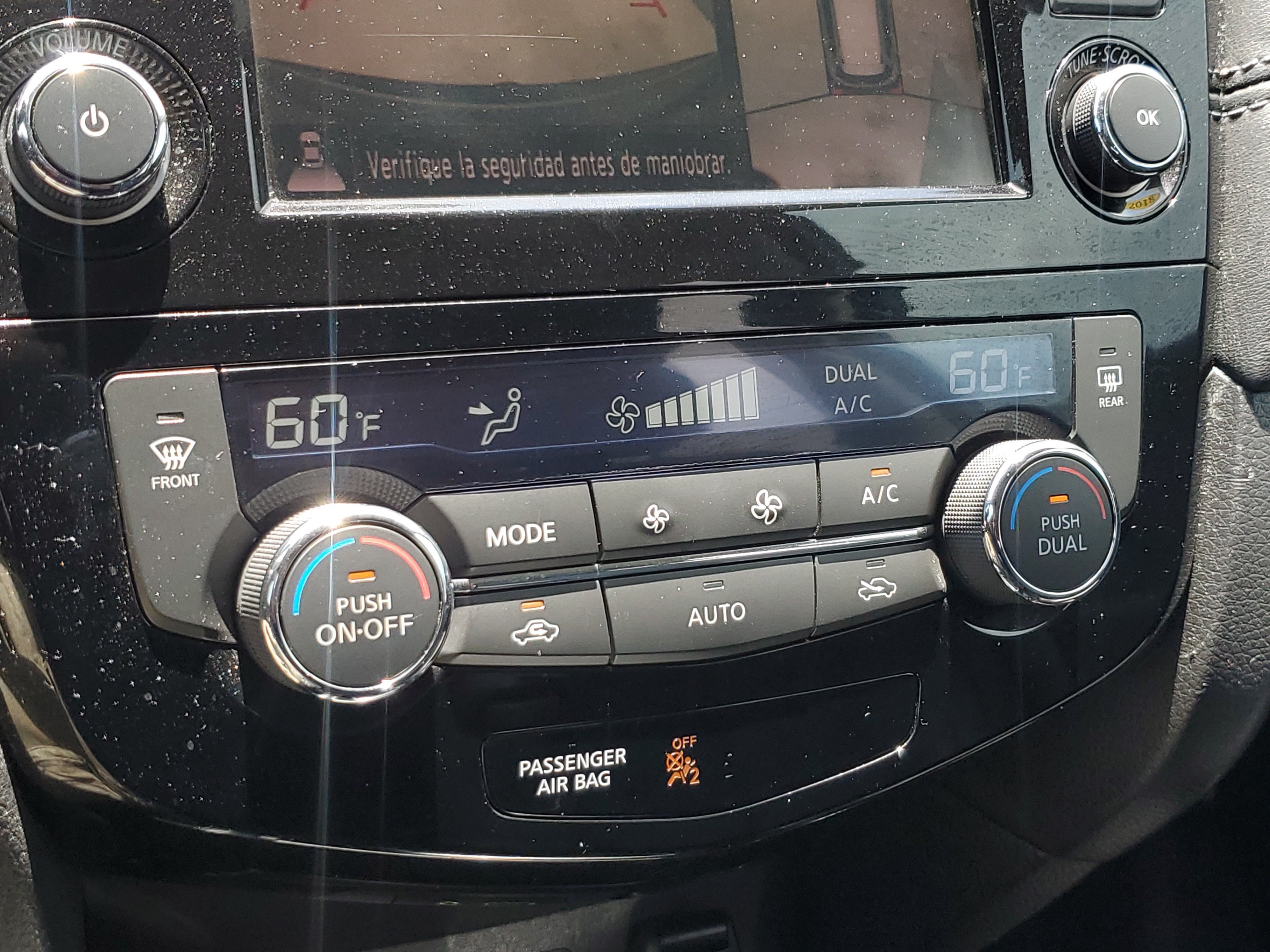 Used 2018 Gun Metallic Nissan SL image 30