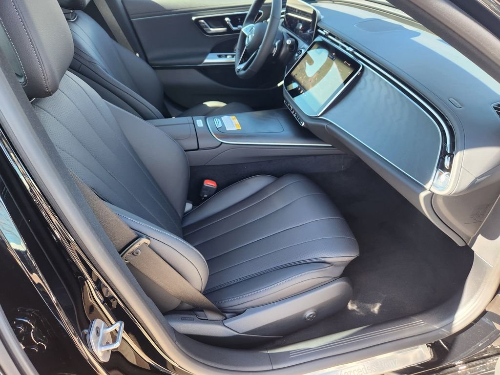 2026 Mercedes-Benz E-Class E350 - Photo 15