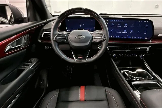 Used 2025 Mosaic Black Metallic Chevrolet RS image 6