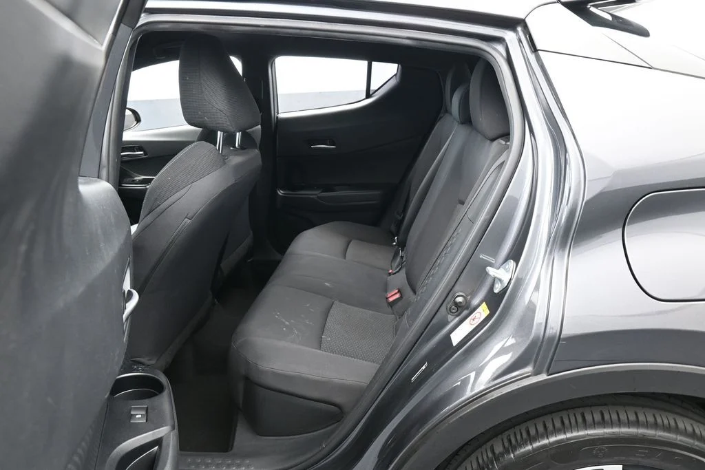 Used 2019 Magnetic Gray Metallic Toyota XLE image 25