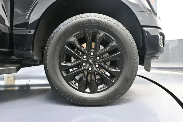 2025 Ford F-150 Lariat - Photo 18