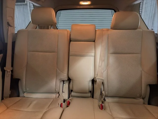 Used 2015 Starfire Pearl Lexus 460 Luxury image 13