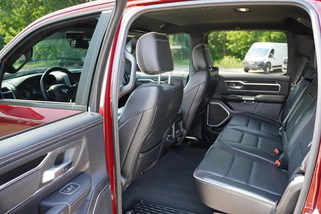 Certified Used 2020 Delmonico Red Pearlcoat Ram Laramie image 16