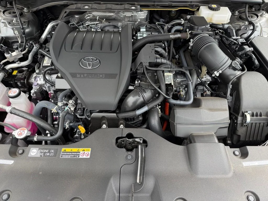 Certified Used 2026  Toyota Platinum image 11
